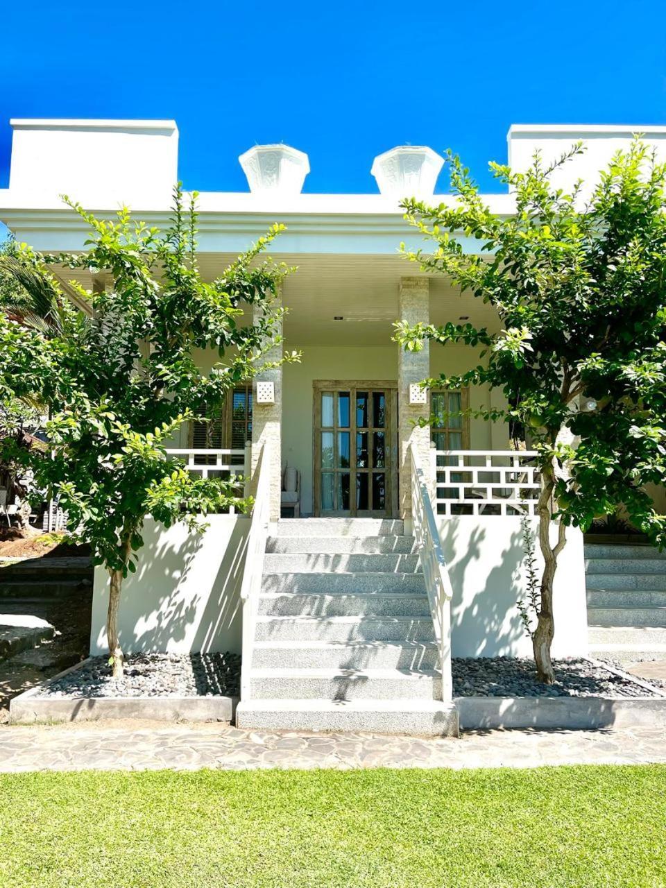 Dhauteya Villa Ambat Eksteriør bilde